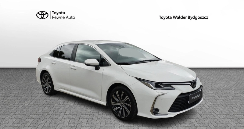 Toyota Corolla cena 94500 przebieg: 31055, rok produkcji 2022 z Środa Śląska małe 379